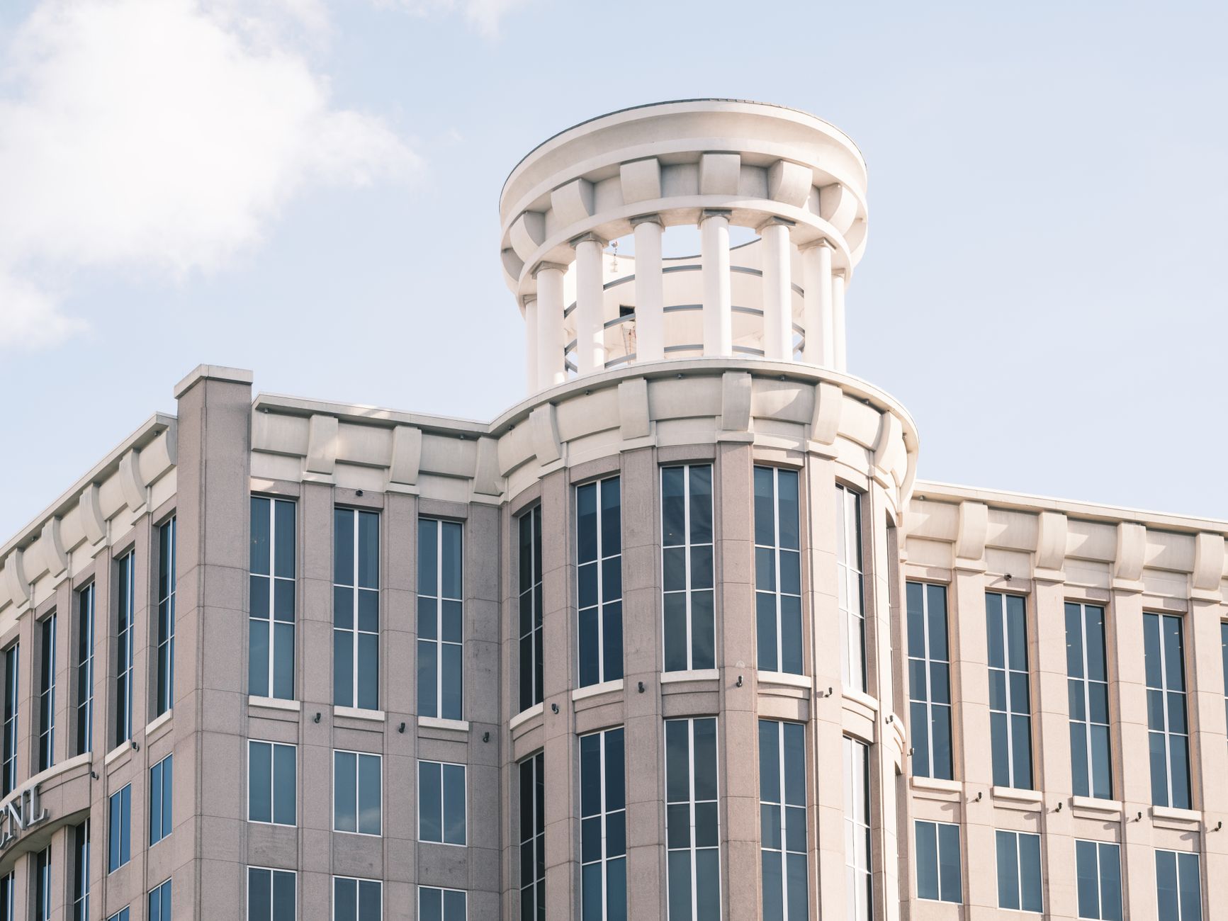 Modern Wealth Adds $1.1 Billion Florida Advisory Firm to Expand Eastern Footprint