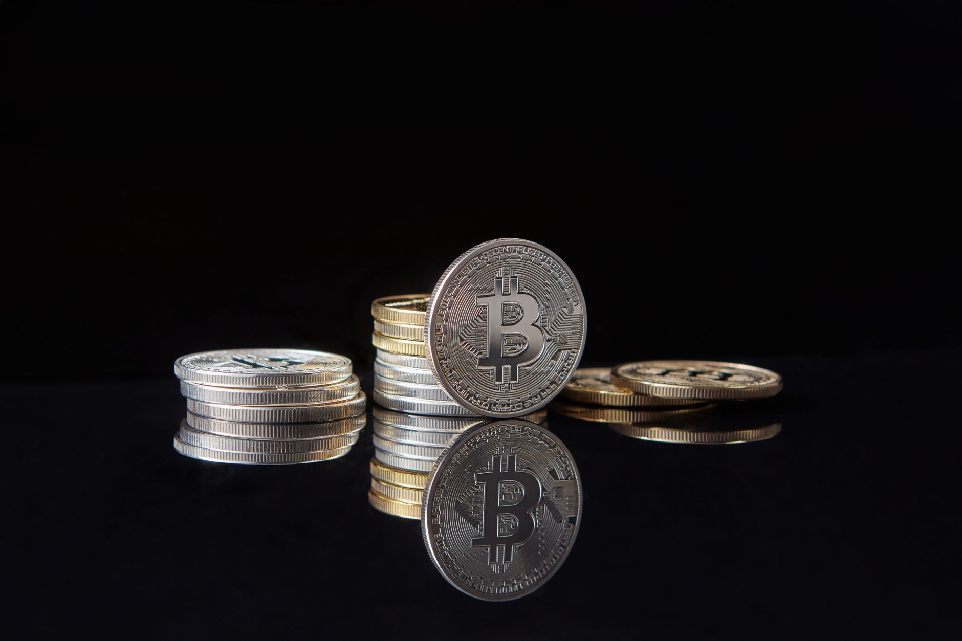 High-Net-Worth Clients Increase Allocation to Digital Asset Funds via Regulated Vehicles