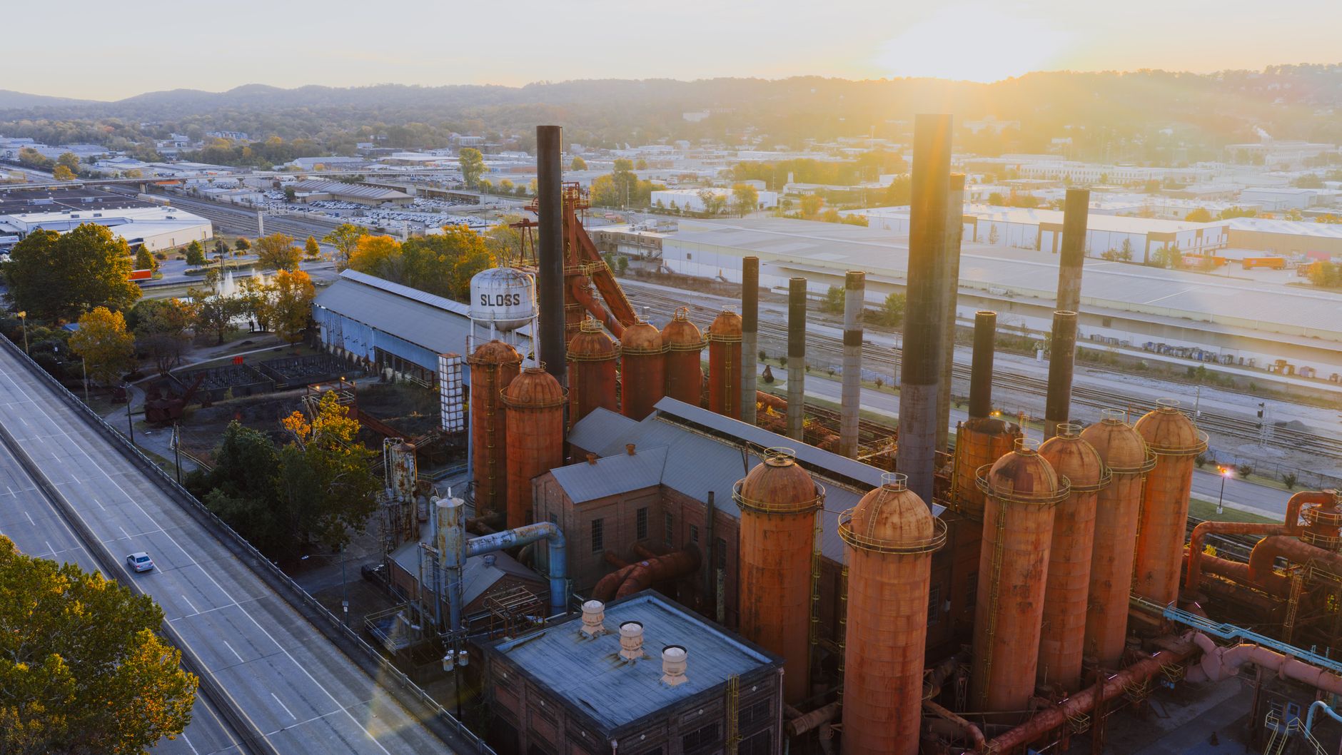 Manufacturing facilities and business executives reviewing investment trends reflected in US durable goods orders data.