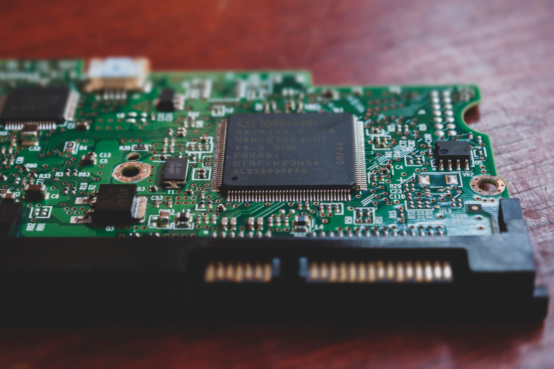 Ambarella edge AI semiconductor technology representing the company’s fiscal second-quarter 2027 earnings and expanding AI chip business.