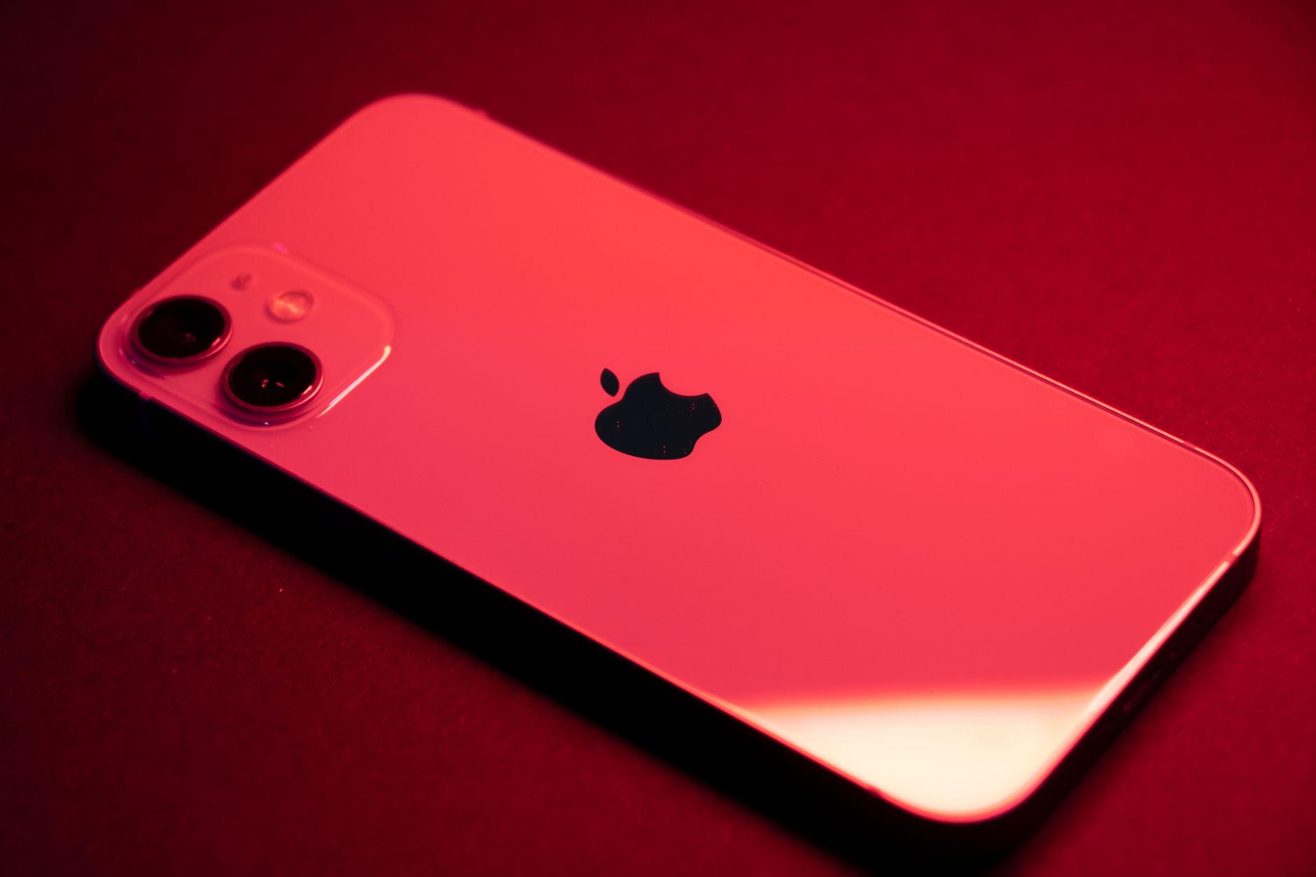 Apple Details Reference Image System for Cryptographically Verifiable iPhone Photography