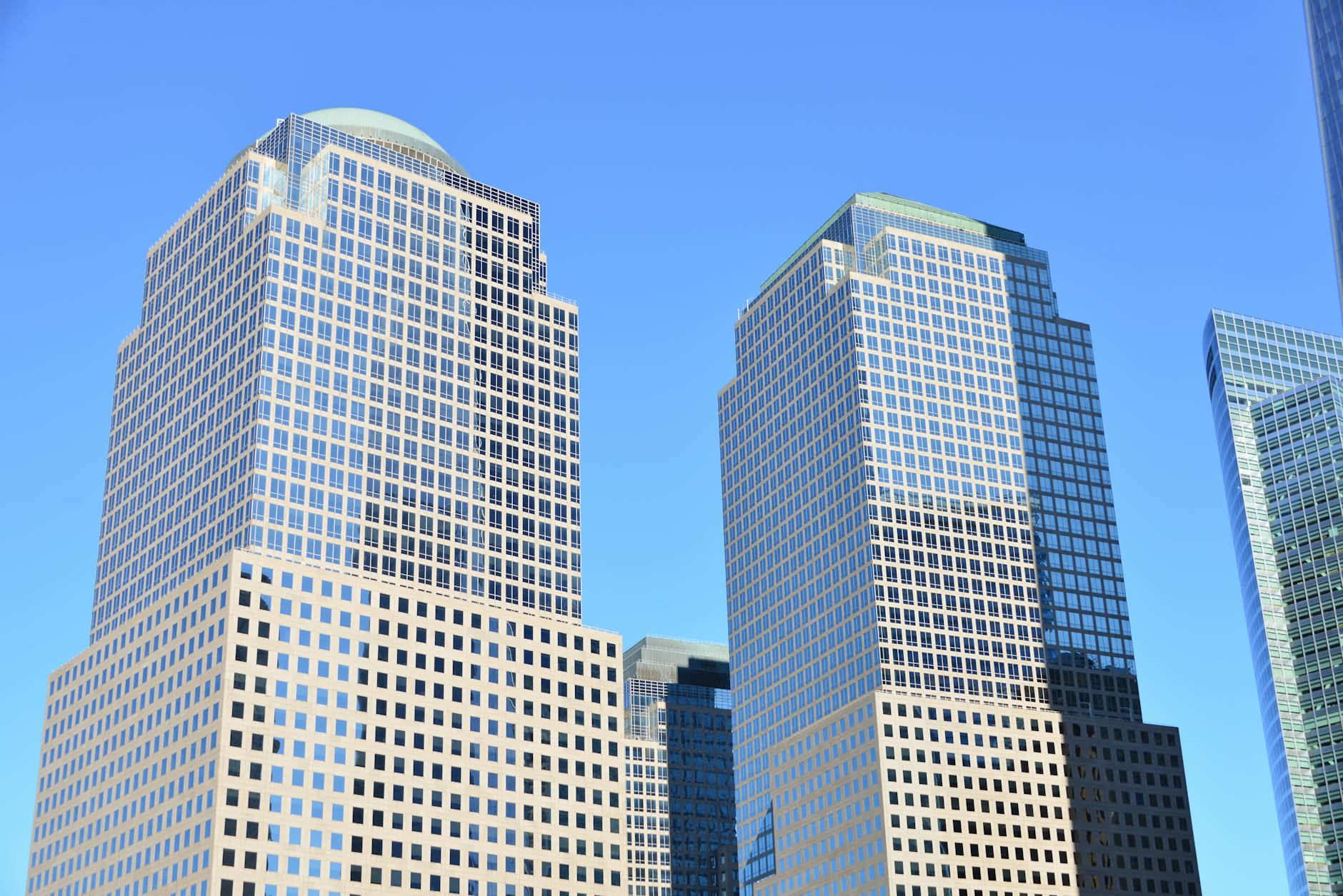 Private Equity Deal Activity Rebounds as Large-Cap Buyouts Return to Market