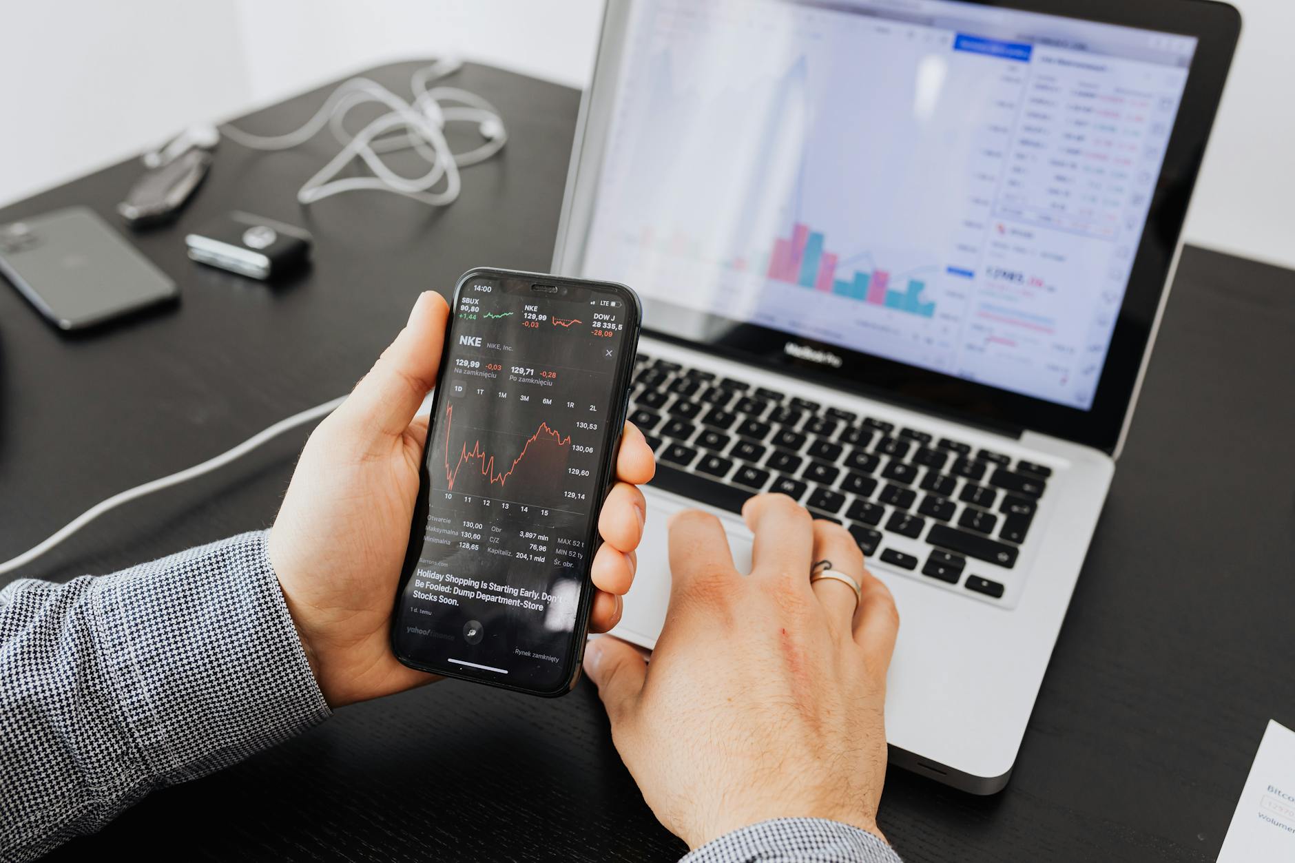 Investors review Indian corporate earnings updates as more than 700 companies prepare to report Q4 FY26 results.