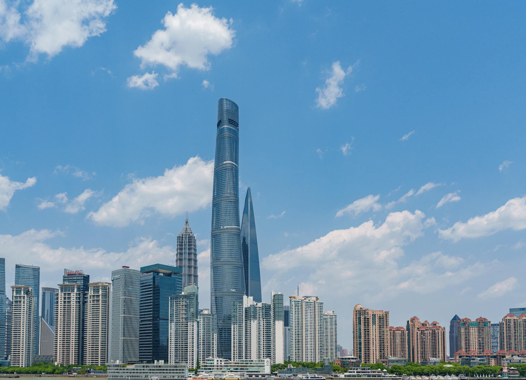 Development Finance Report Urges Debt Relief Measures to Unlock $900 Billion for Emerging Economies