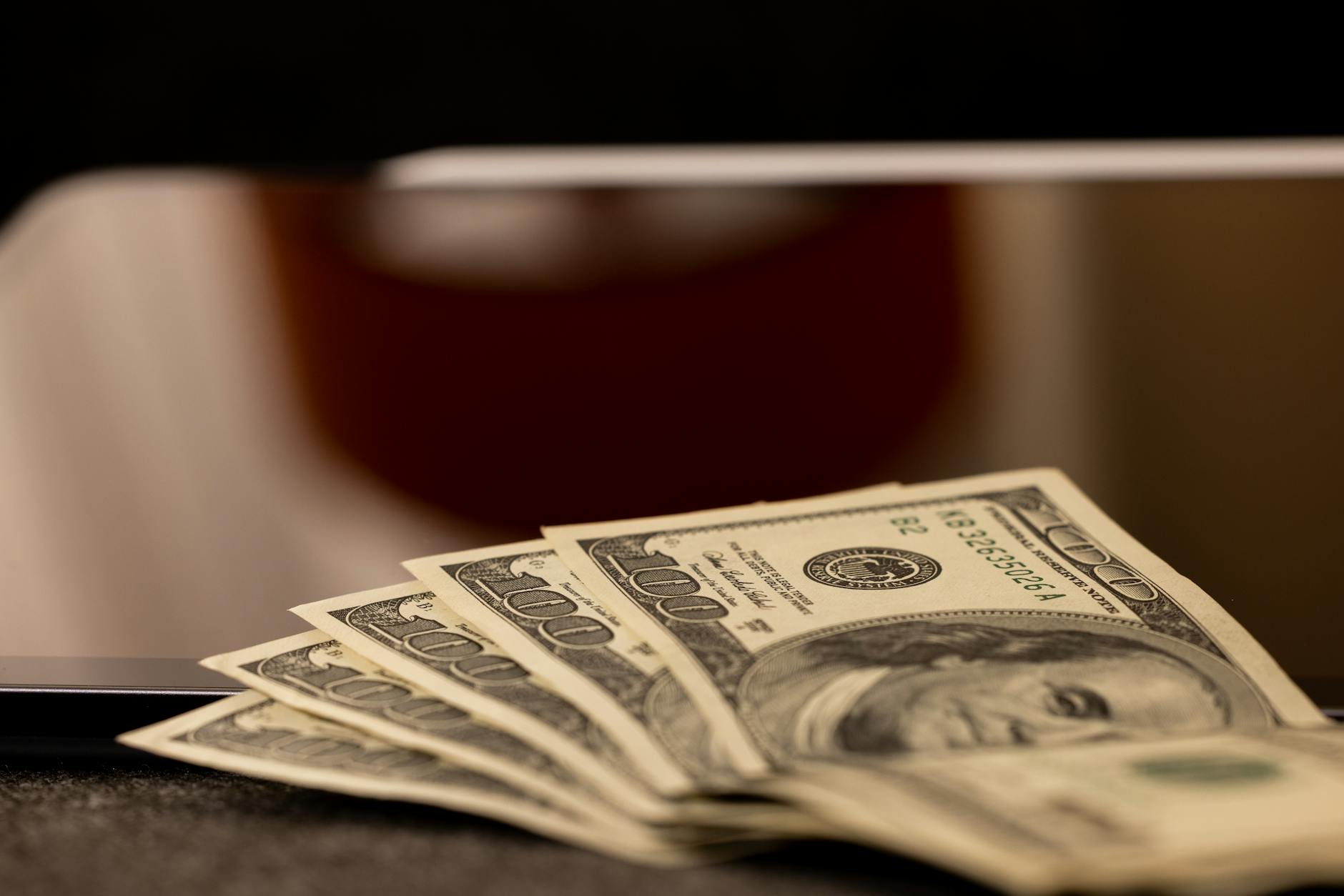 SoFi Brings SoFiUSD Stablecoin to Consumer Banking App as U.S. Banks Test Digital Dollar Rails