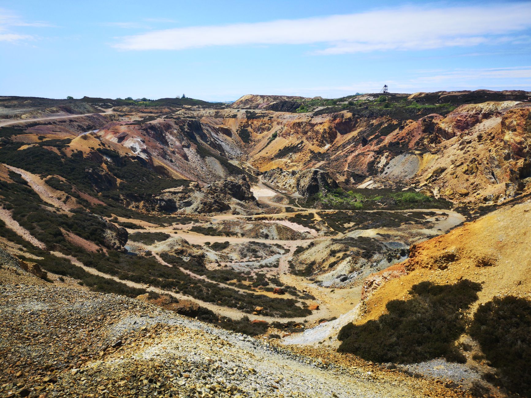 An aerial view of a large North American gold-mining operation representing the completed Equinox Gold and Orla Mining combination.