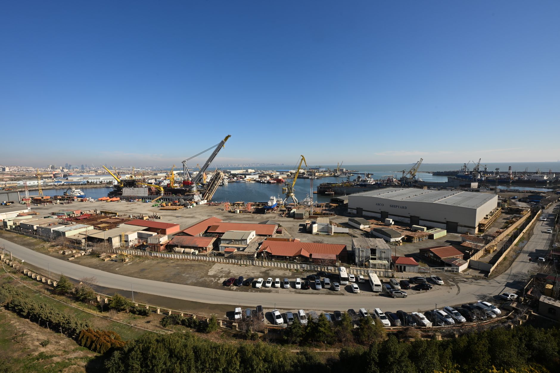 Prologis executives and investors review third-quarter earnings results highlighting logistics real estate demand and occupancy trends.